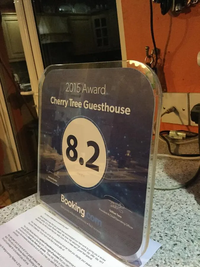 Cherry Tree Accommodation Killarney Bed & Breakfast