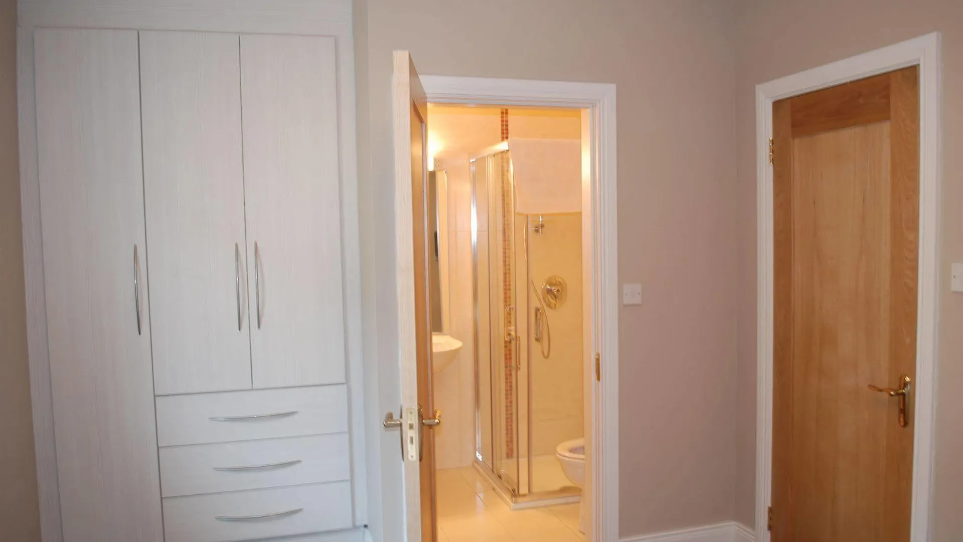 Cherry Tree Accommodation Killarney
